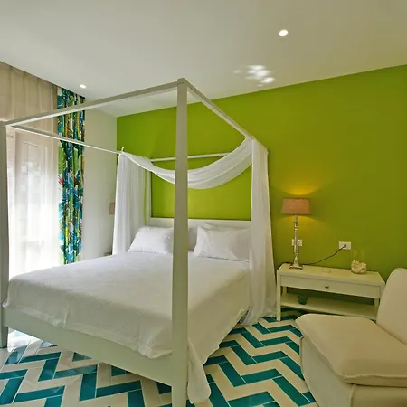 Bed & Breakfast Luxury Joy In *